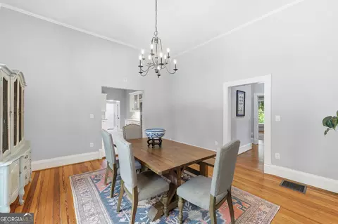 Dining - 420 Foreacre St, Cornelia, GA 30531 photo 2 of 2