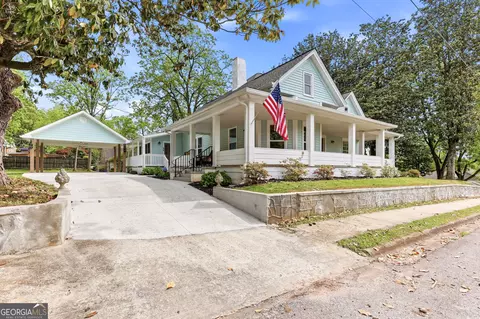 420 Foreacre St, Cornelia, GA 30531