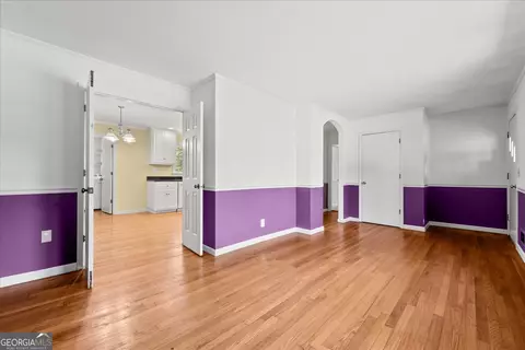 Living - 110 Riverside Dr, Washington, GA 30673 photo 2 of 4