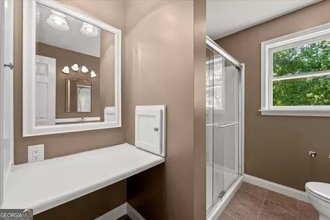 Bath - 110 Riverside Dr, Washington, GA 30673 photo 4 of 5