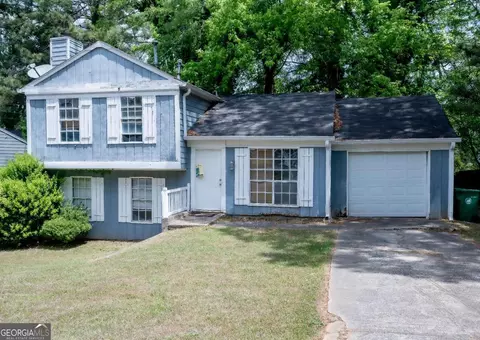 4584 Garden Hills Dr, Stone Mountain, GA 30083