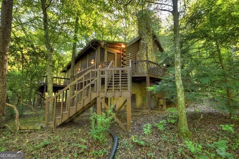48 Riverwood Trl, Ellijay, GA 30540