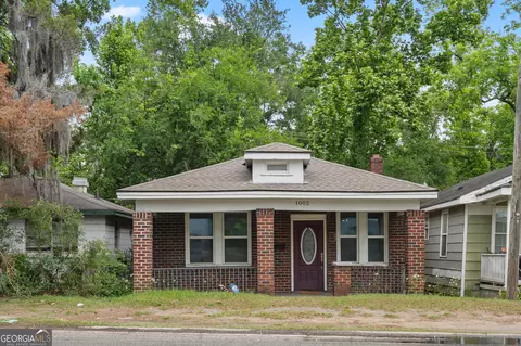 1002 W 52nd St, Savannah, GA 31405