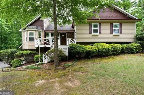 3779 Pine Brook Dr, Acworth, GA 30102