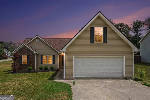 610 Dakota St, Bethlehem, GA 30620