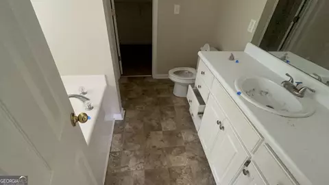305 Veal Rd, Covington, GA 30016 photo 3