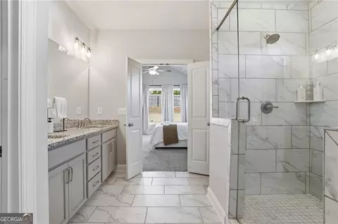 Entry Way - 77 Wallace Dr, Winder, GA 30680 photo 2 of 2
