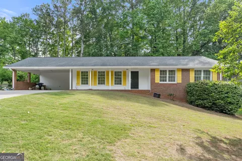 145 Bainbridge Trl, Roswell, GA 30076