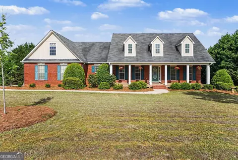 604 Windermere Ct, Hampton, GA 30228