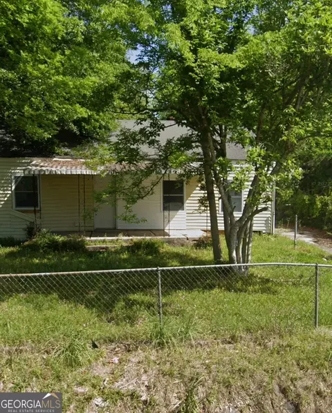 1211 Schley St, Macon, GA 31206