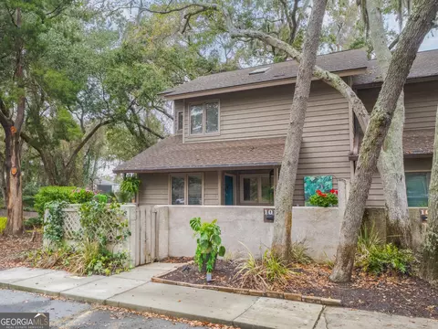 101 Barkentine Ct, St. Simons, GA 31522