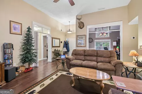 105 Flowers Dr, Covington, GA 30016 photo 5