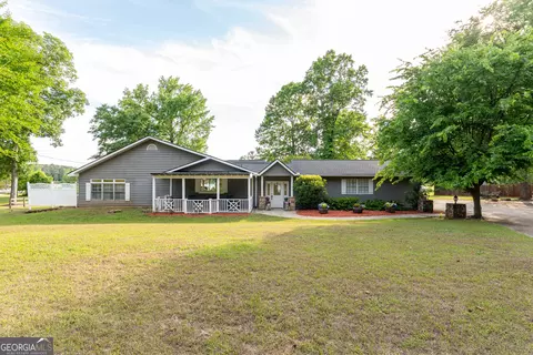 142 Spurgeon Dr SE, Eatonton, GA 31024