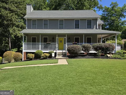 1186 Crestbrook Ln SW, Mableton, GA 30126