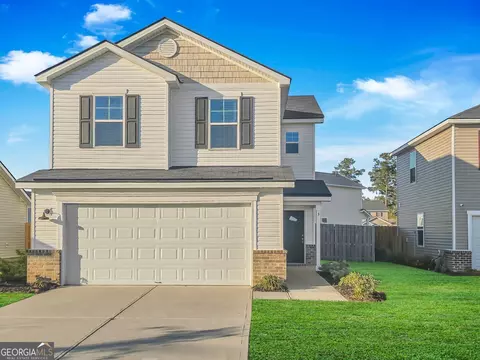 3 Newberry Dr, Savannah, GA 31419