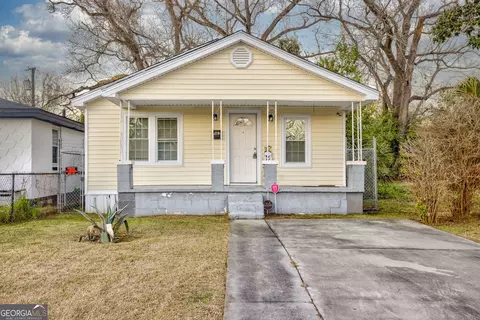 716 W 48th St, Savannah, GA 31405