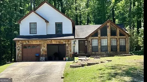 1876 Beaver Ct, Riverdale, GA 30296