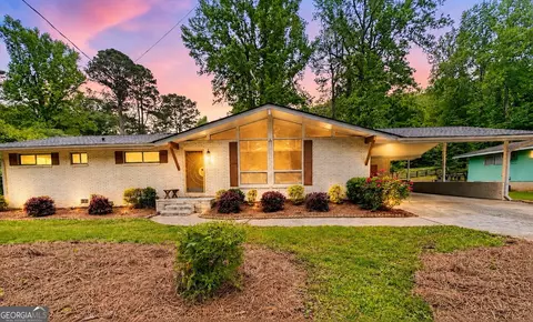 3785 Village Dr, Atlanta, GA 30331