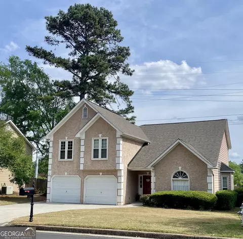800 Meadowsong Cir, Lawrenceville, GA 30043