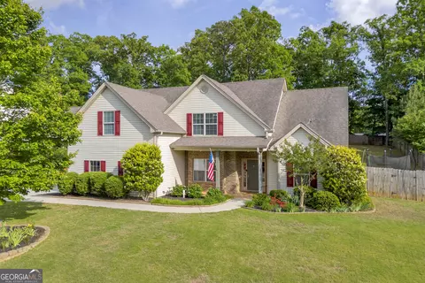 141 Cypress Dr, Jefferson, GA 30549