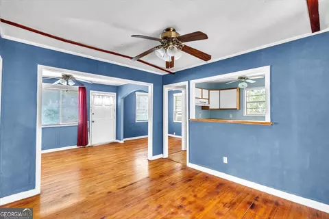 Living - 177 Winoca Dr, Midway, GA 31320 photo 4 of 4