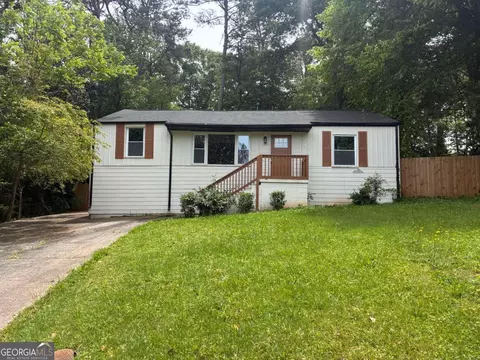 2190 Gordon Cir SE, Smyrna, GA 30080