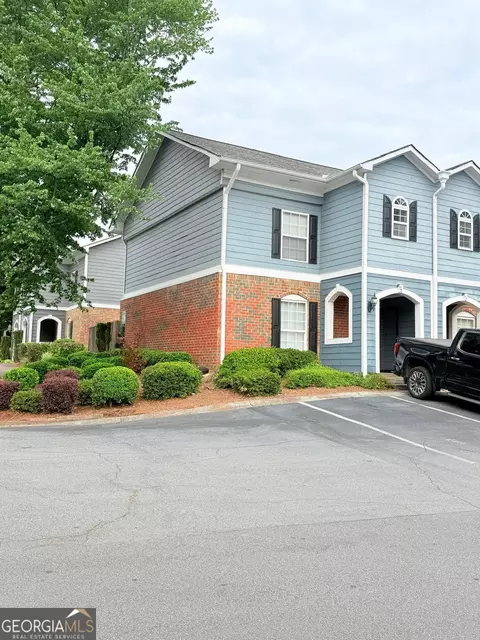 300 Summer Pl, Norcross, GA 30071