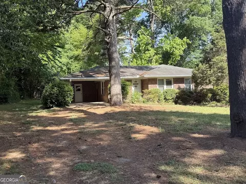 113 Martha Steet, Winder, GA 30680