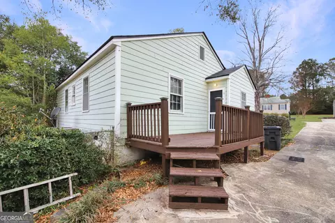 Exterior - 222 Beechwood Cir, Lagrange, GA 30240 photo 2 of 7