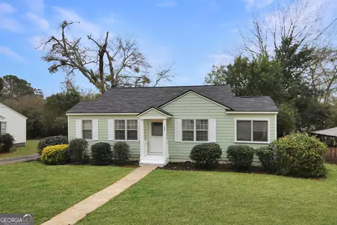 222 Beechwood Cir, Lagrange, GA 30240