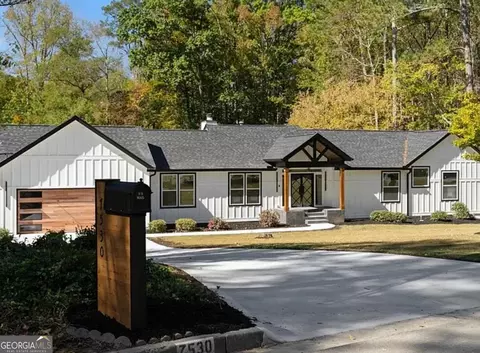 7530 Spalding Ln, Atlanta, GA 30350
