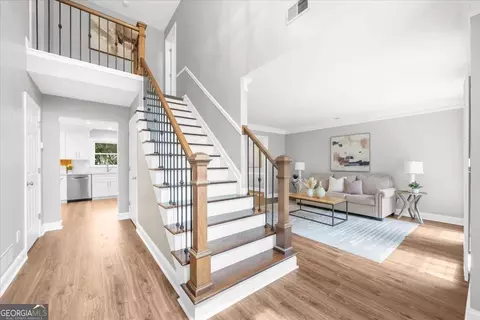 5500 Hillgate Xing, Johns Creek, GA 30005
