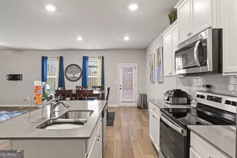 Kitchen - 11940 Brightside Pkwy, Hampton, GA 30228 photo 1 of 2