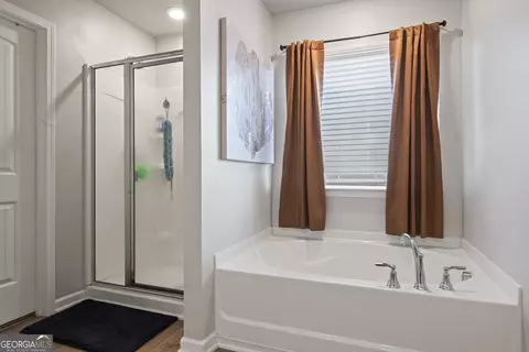 Bath - 11940 Brightside Pkwy, Hampton, GA 30228 photo 1 of 2
