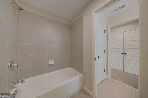 Bath - 121 Matthews Rd, Canton, GA 30115 photo 10 of 11