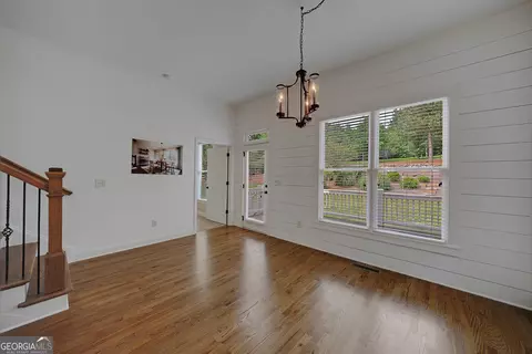 Dining - 121 Matthews Rd, Canton, GA 30115 photo 4 of 4