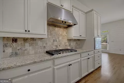 Kitchen - 121 Matthews Rd, Canton, GA 30115 photo 3 of 3
