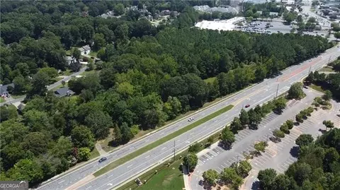 4556 Wade Green Rd NW, Acworth, GA 30102