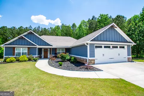 142 Lawrence Dr, Villa Rica, GA 30180