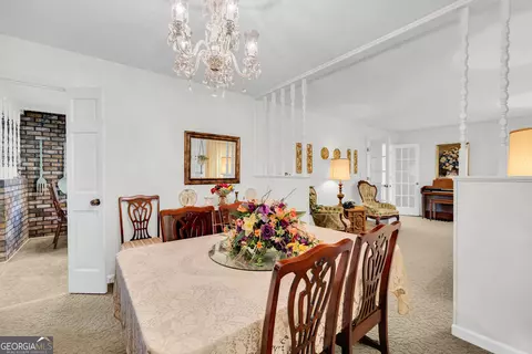 Dining - 1018 Hardman Morris Rd, Colbert, GA 30628 photo 3 of 6