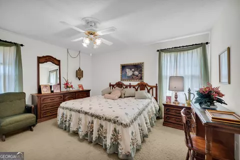Bedroom - 1018 Hardman Morris Rd, Colbert, GA 30628 photo 7 of 9