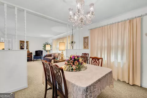 Dining - 1018 Hardman Morris Rd, Colbert, GA 30628 photo 4 of 6