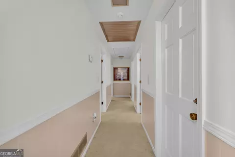 Entry Way - 1018 Hardman Morris Rd, Colbert, GA 30628 photo 5 of 7