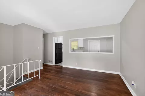 Living - 6444 Fleur De Lis Dr, Morrow, GA 30260 photo 3 of 4