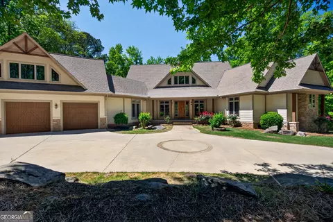 1154 Hunter Rd, Cataula, GA 31804