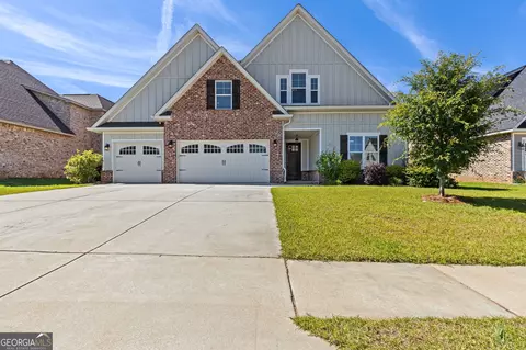 228 Perth Ct, Warner Robins, GA 31088
