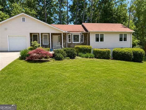 390 Sarsen Trl NW, Marietta, GA 30064