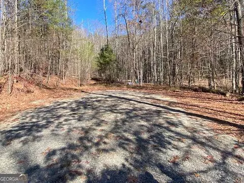 8 Cameron Pt, Cleveland, GA 30528