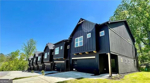 112 Waterview Ct, Waleska, GA 30183