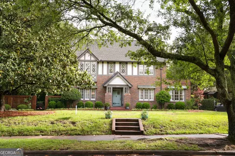 2655 Stanislaus Cir, Macon, GA 31204